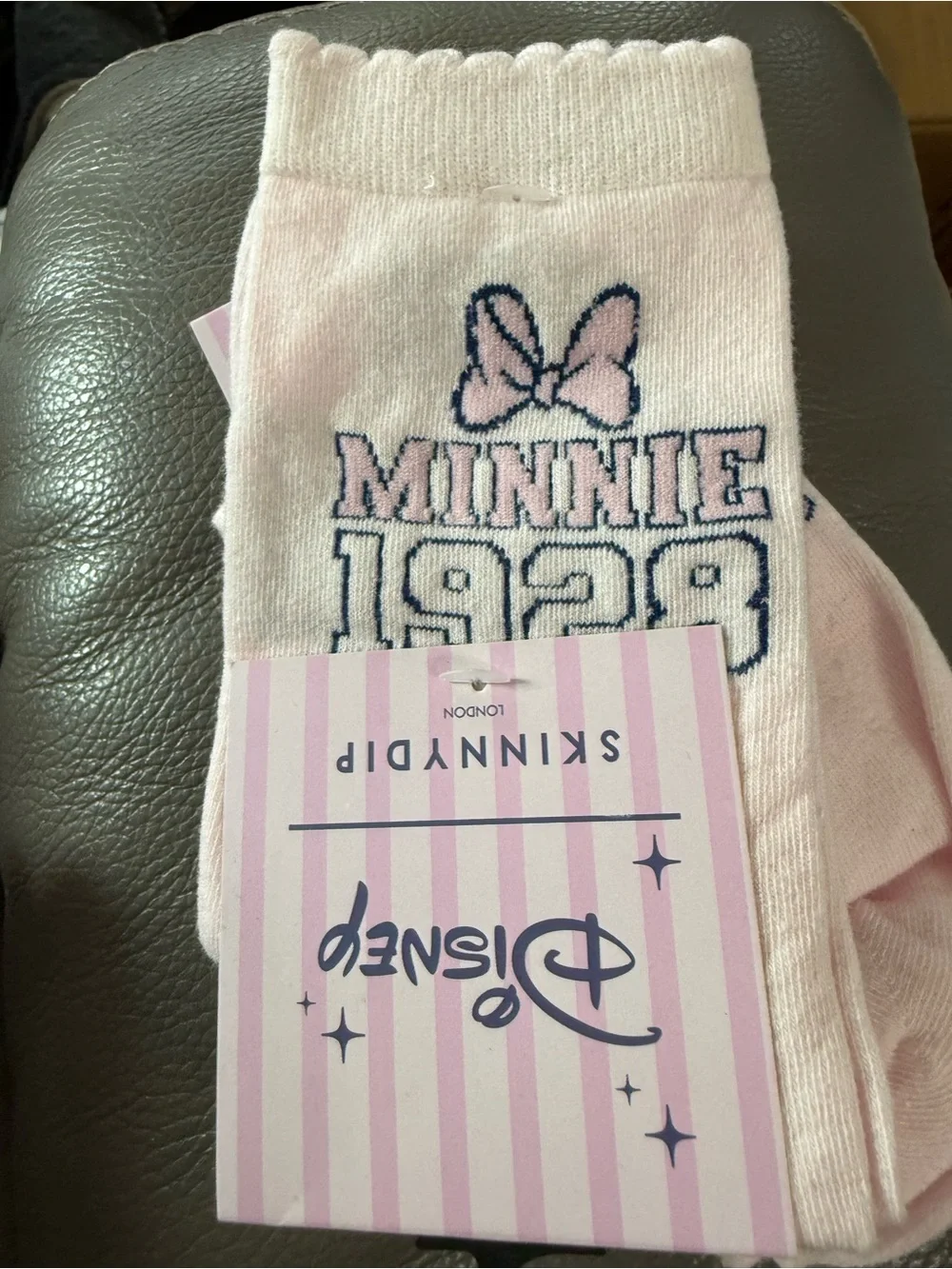 Disney Pink and Navy Minnie Bow Socks. Size S/M